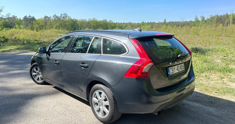 Volvo V60 cena 27900 przebieg: 319000, rok produkcji 2011 z Bydgoszcz małe 29